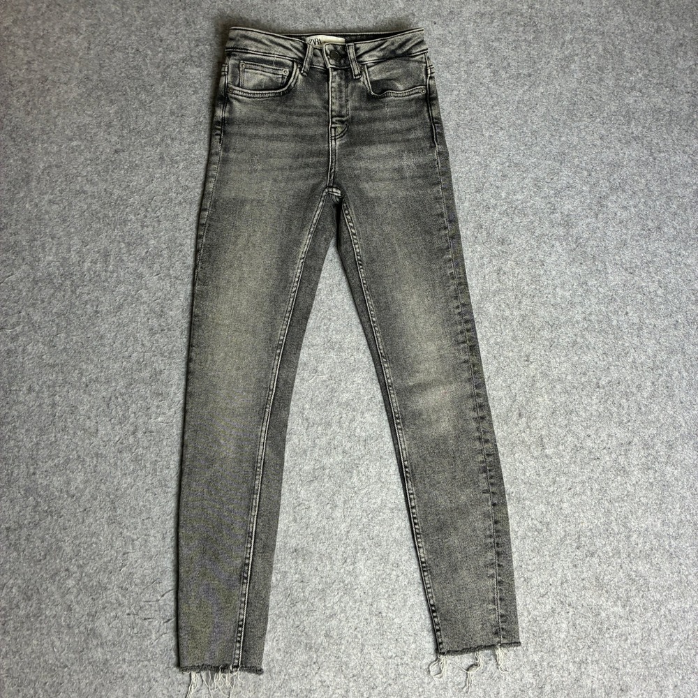 Zara The Skinny Jeans Women Size 2 24x27 Grey Raw Hem High Rise Acid Wash